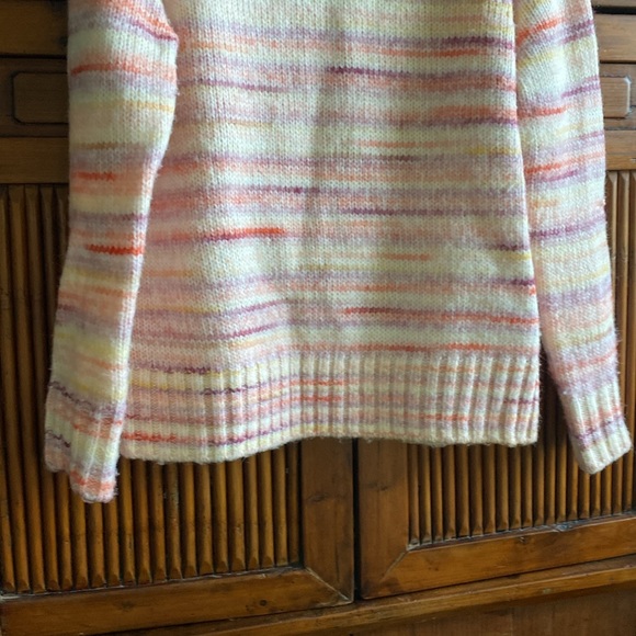 Loft Multi Colored Raglan Sweater - Picture 5 of 11